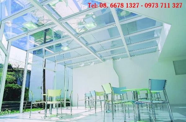 Mái trượt giếng trời được thiết kế tinh tế, đảm bảo thẩm mỹ