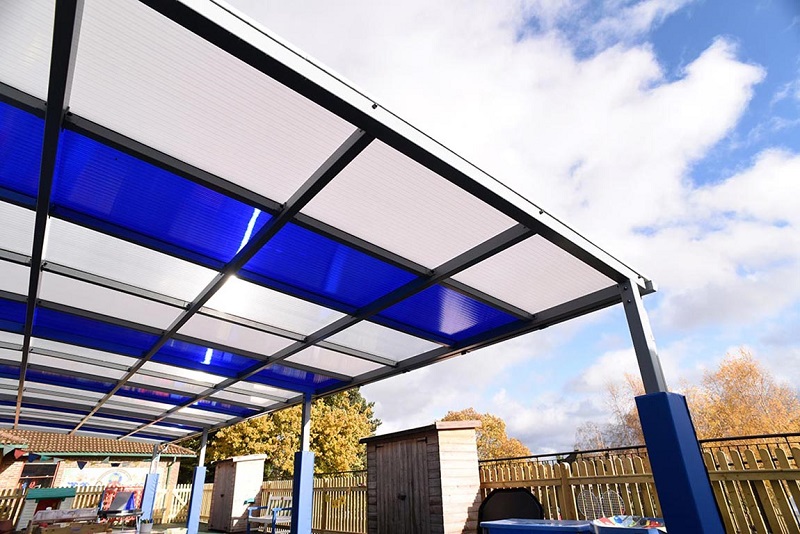 Bạt lợp lấy sáng polycarbonate rỗng ruột Bạt lợp lấy sáng polycarbonate rỗng ruột
