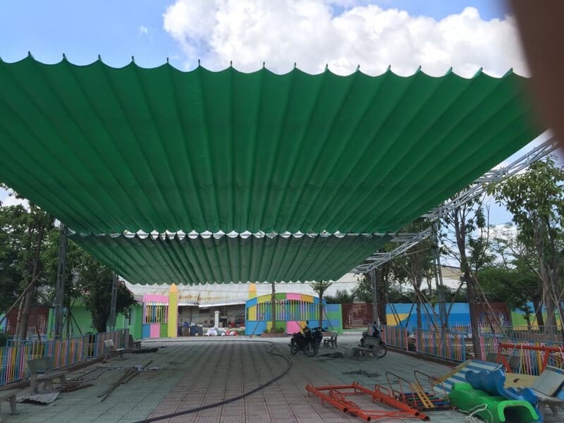 Ảnh: Mẫu mái hiên đẹp tại Thủ Đức
