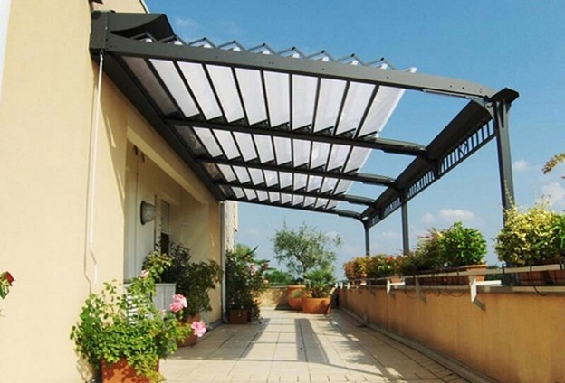 Bạt xếp được lắp đặt hòa vào không gian. Bạt xếp được lắp đặt hòa vào không gian.