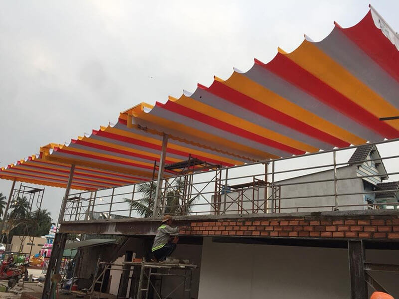 Chọn mua các loại vải bạt làm mái che tại mái xếp Sài Gòn 