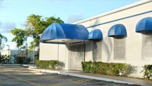 Bạt Che Nắng, Che Mưa Quận 11 – Giá Rẻ, Bền Đẹp, Lắp Đặt Nhanh