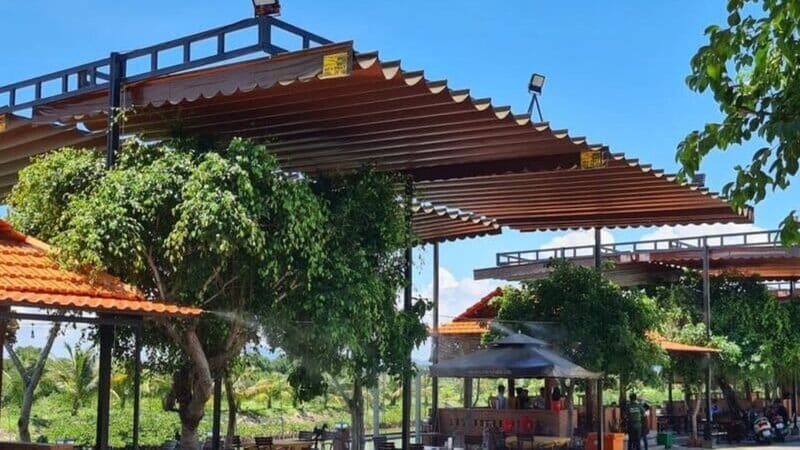 Lợi ích khi lắp đặt mái xếp quán nhậu quận 11