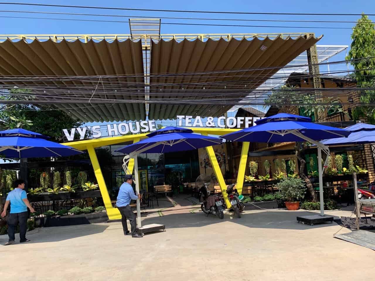 Lợi ích khi lắp mái xếp cho quán cafe quận 5