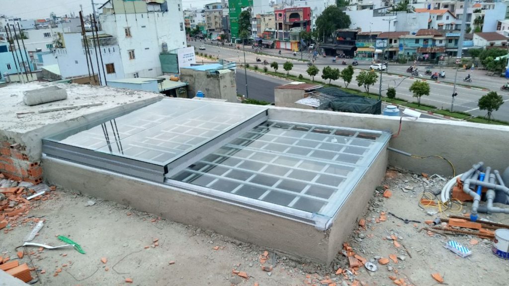 Báo giá các loại mái trượt giếng trời quận 1 chi tiết