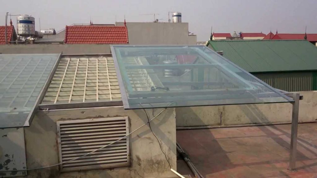 Mái trượt kéo bằng motor hiện đại