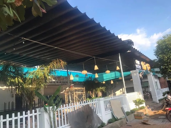 Mái xếp di động là một giải pháp che chắn hiệu quả và giúp điều chỉnh kích thước dễ dàng