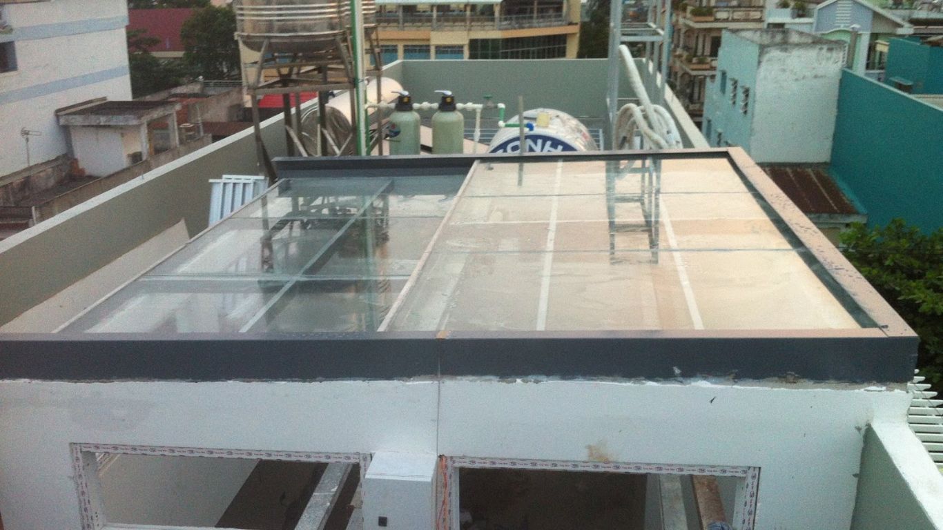 Lắp mái trượt giếng trời có nhiều lợi ích