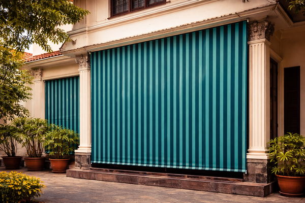 Bạt che phường Bồ Đề cho ban công và cửa sổ