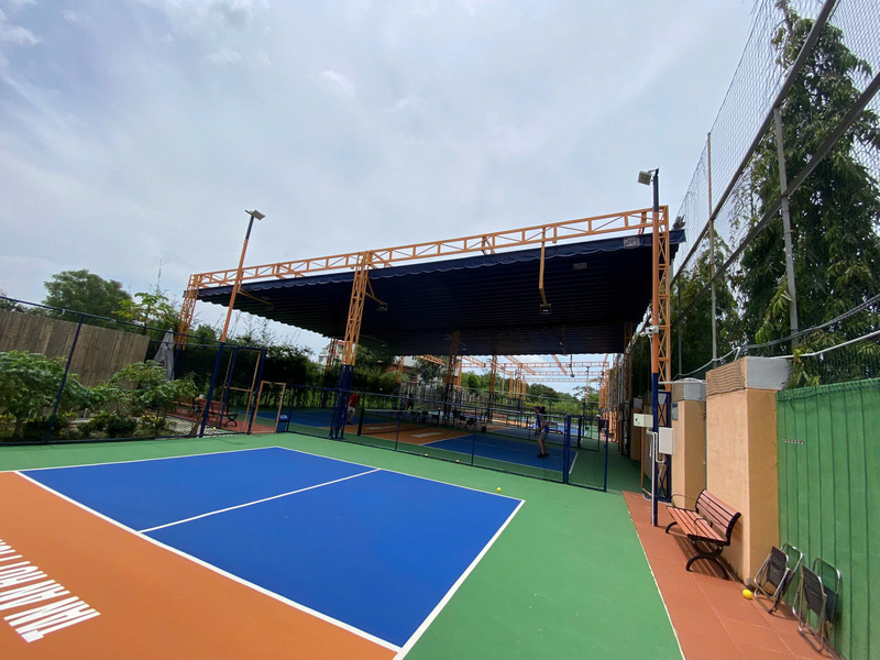 Tại sao sân pickleball tại Phường Đống Đa cần lắp đặt mái che di động?
