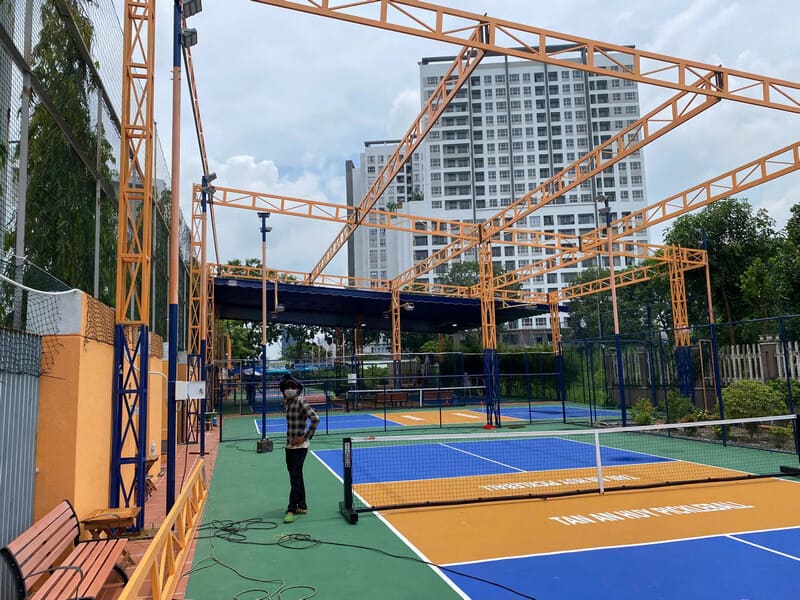 Giới thiệu dịch vụ lắp đặt mái che di động cho sân pickleball tại Chương Mỹ
