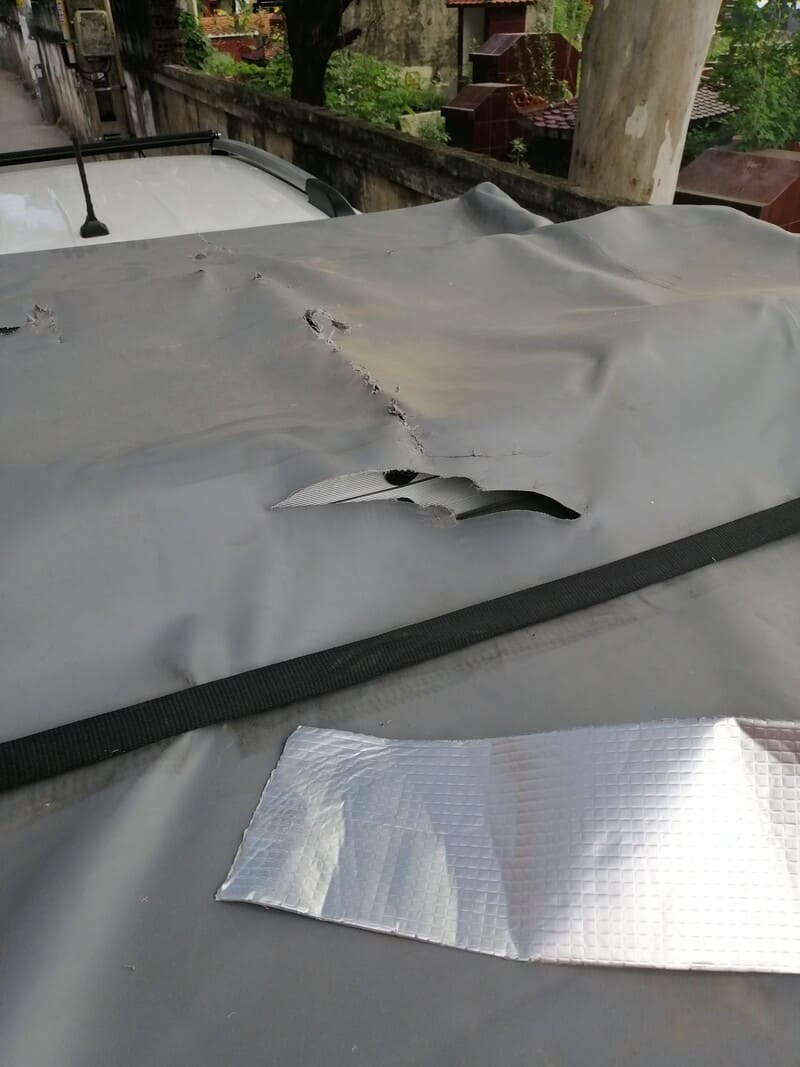 Các cách vá bạt che bị rách tại nhà
