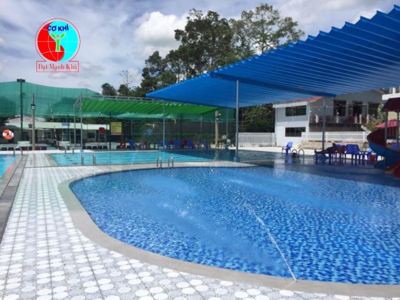 Kinh nghiệm chọn mái che chống nắng, chống mưa cho khu BBQ